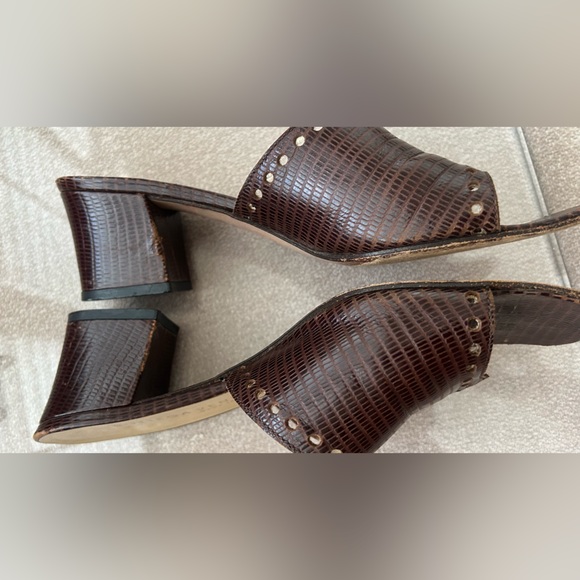 Bottega Veneta Brown Leather Square Mules Spec Edition VTG sz 8 Scalloped Edge - Picture 14 of 17